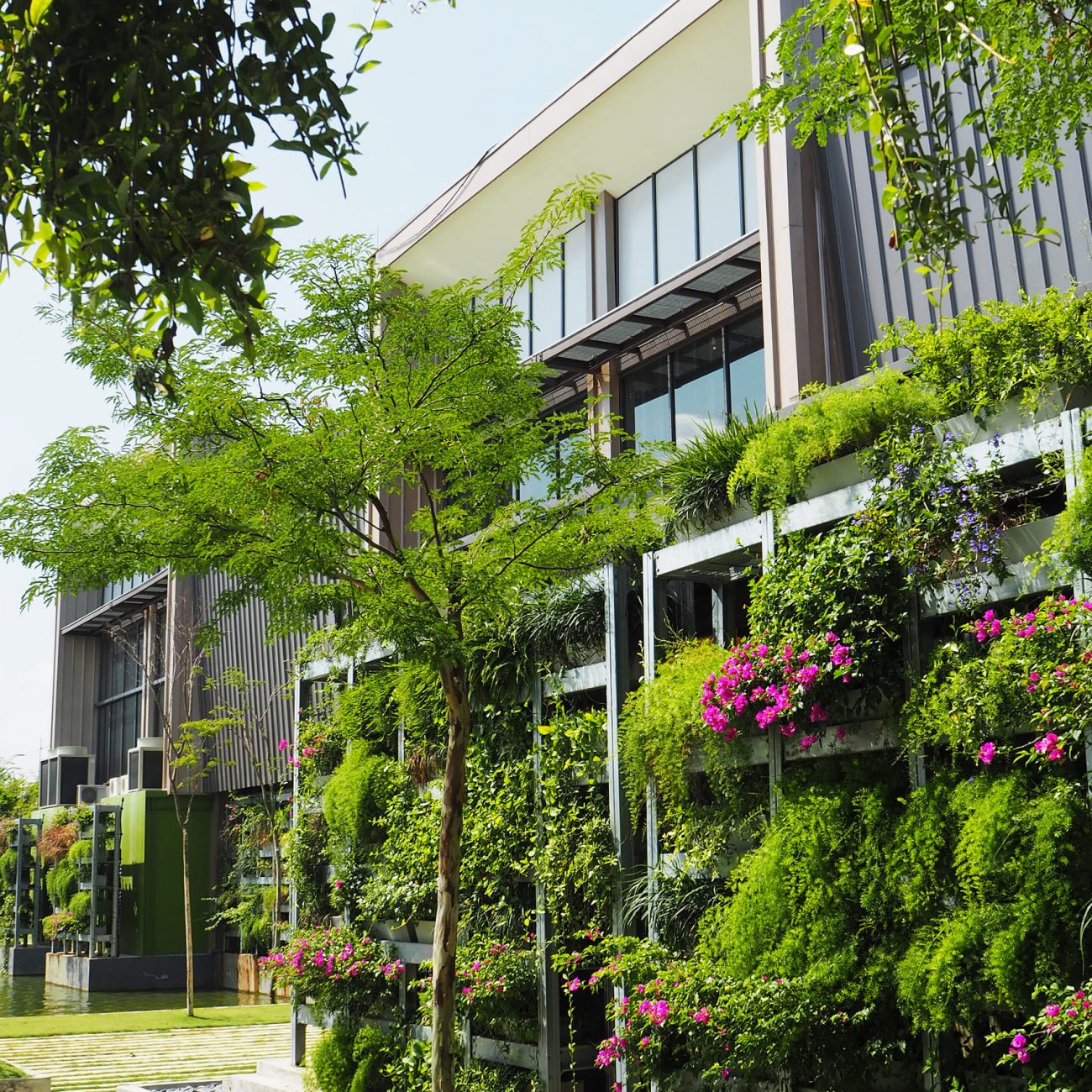 The Arc and Club at Bandar Rimbayu – Garis Architectural